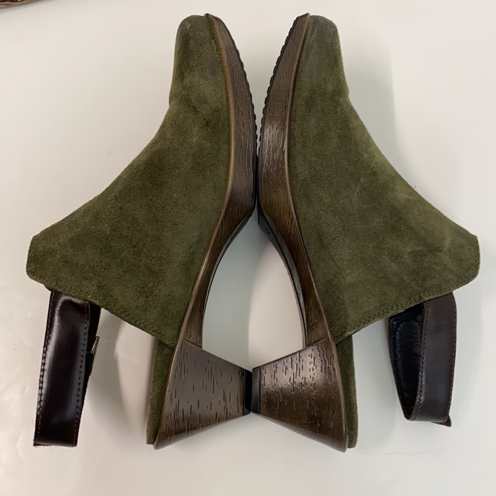 Naot Sling Back Upgrade Clog Mules Block Heel - image 6